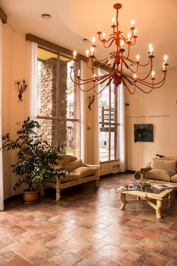 Apartment Palace *